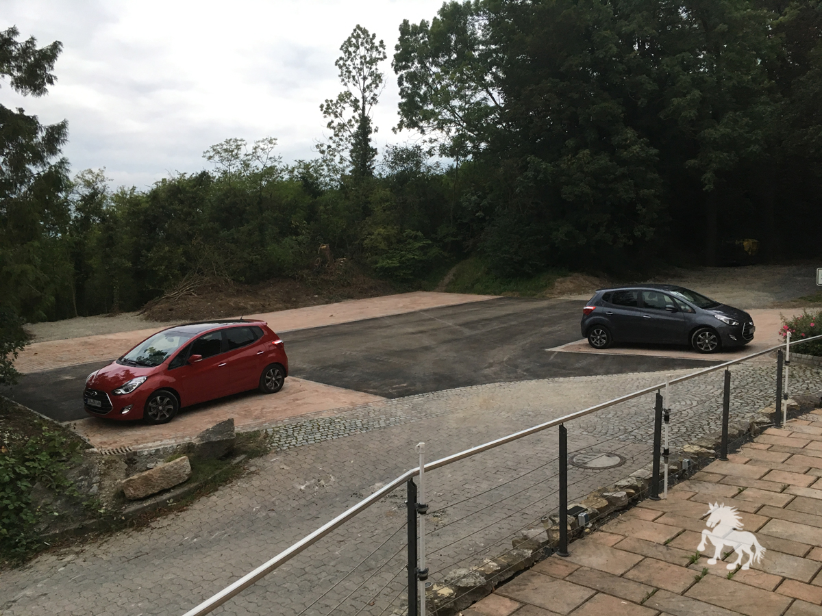 Parkplatz 8