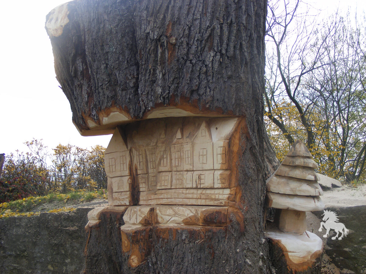10 Linde Im Burghof